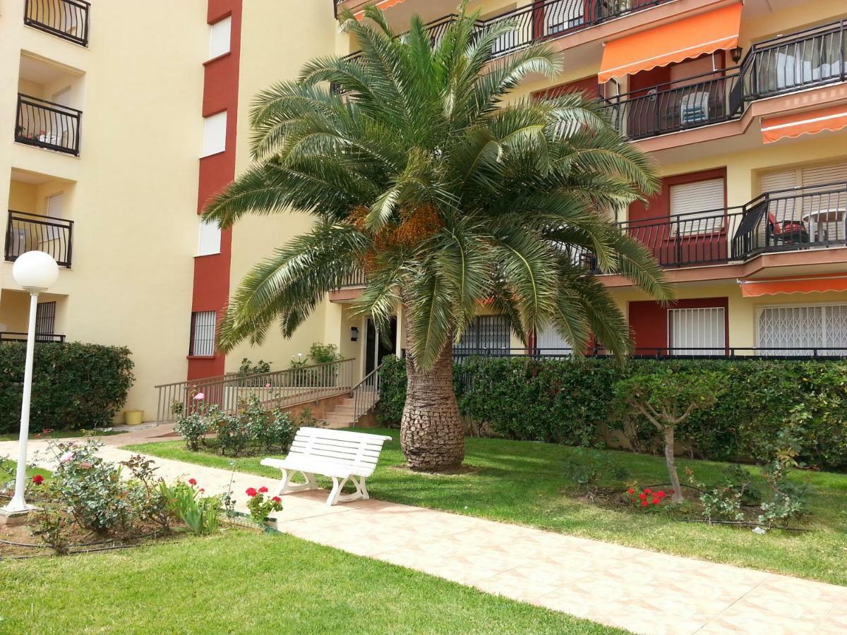 Magnificos Apartamentos Ondina En La Primera Linea De La Playa De Gandia Bagian luar foto